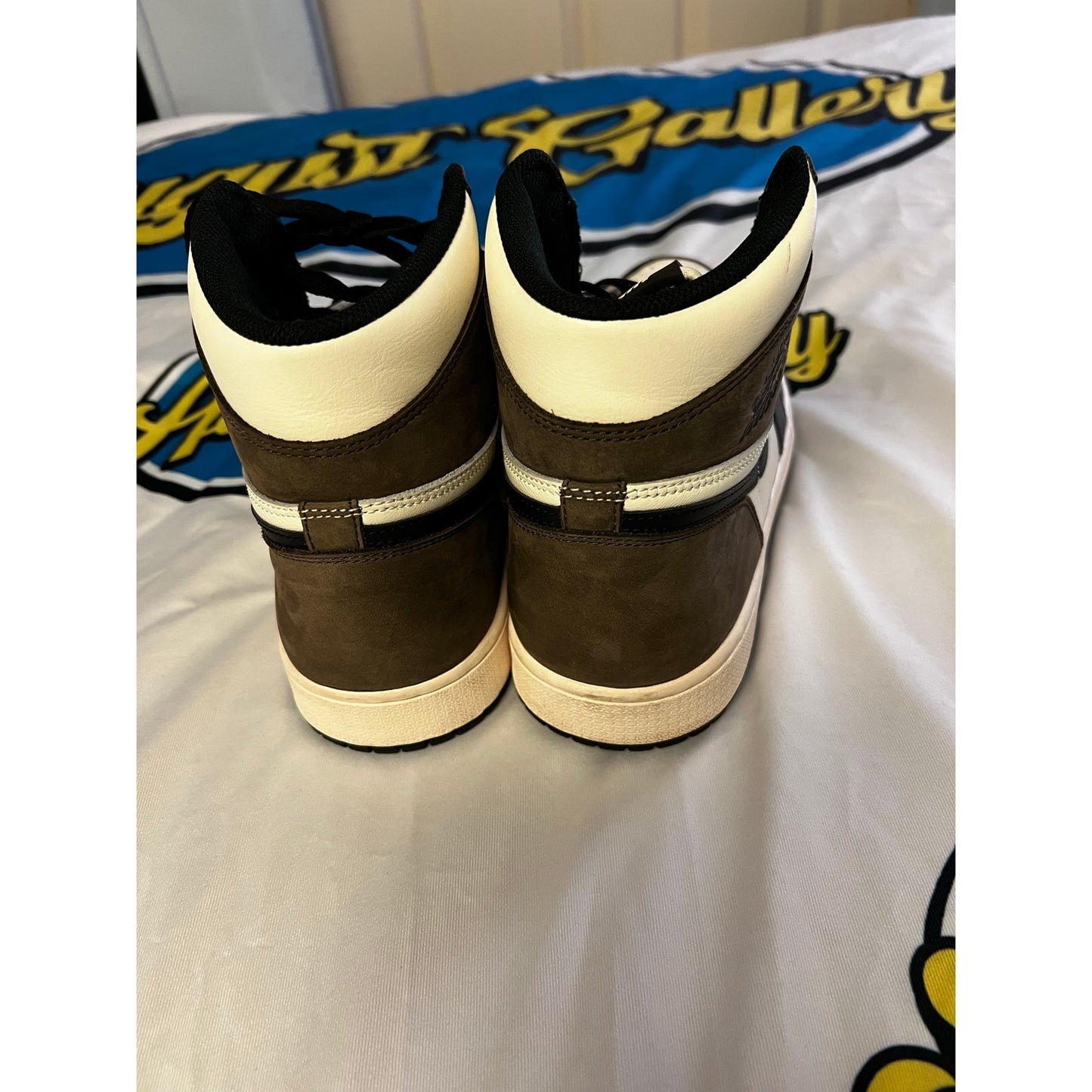 Jordan 1 Retro High Dark Mocha
